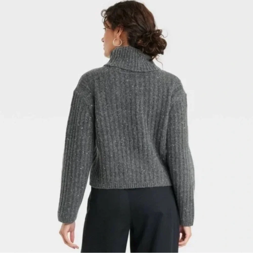 Universal Thread Dark Gray Speckled Mock Turtleneck Cashmere-Like Sweater - Picture 2 of 9
